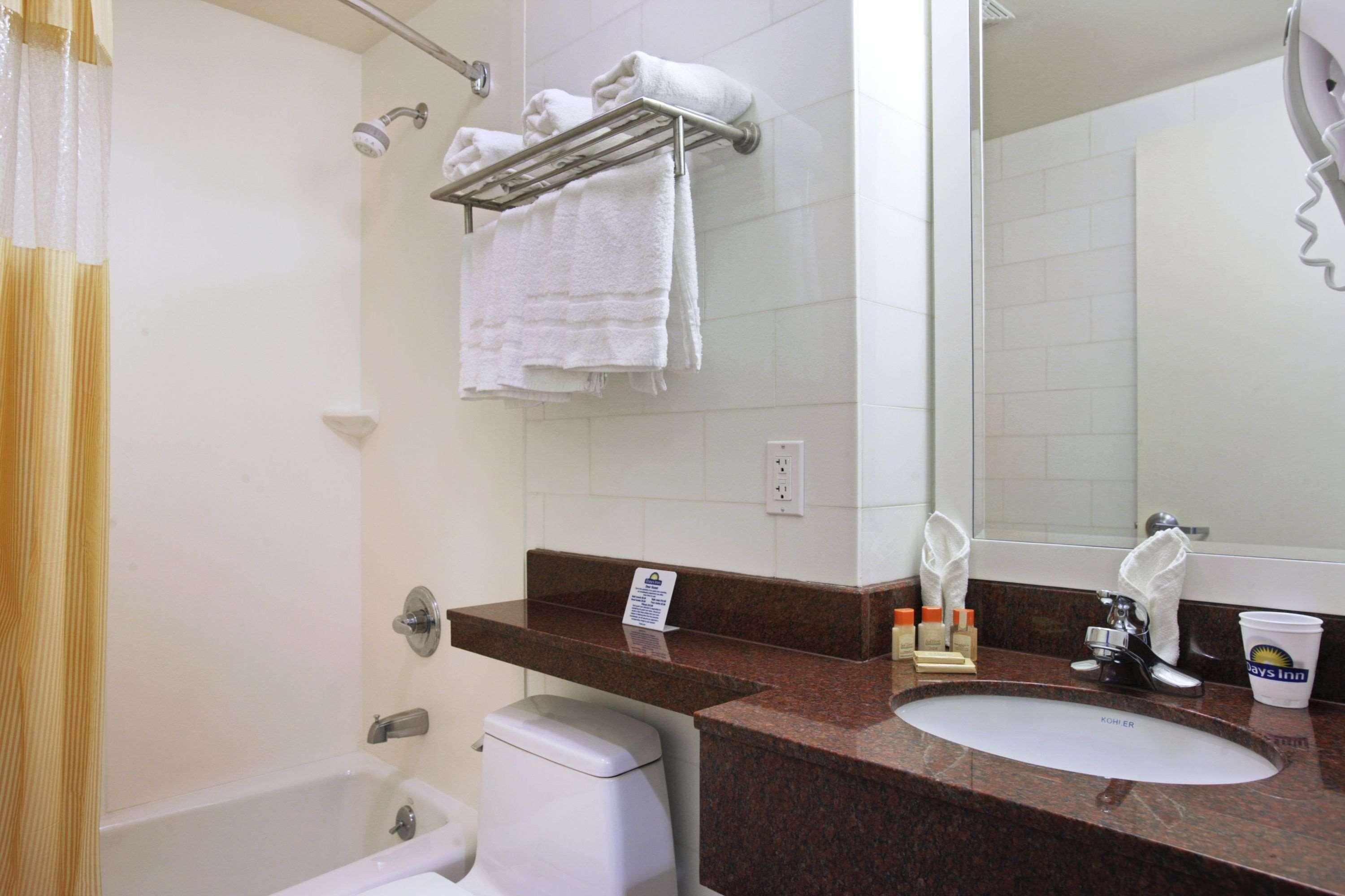 Days Inn Bronx New York Cameră foto